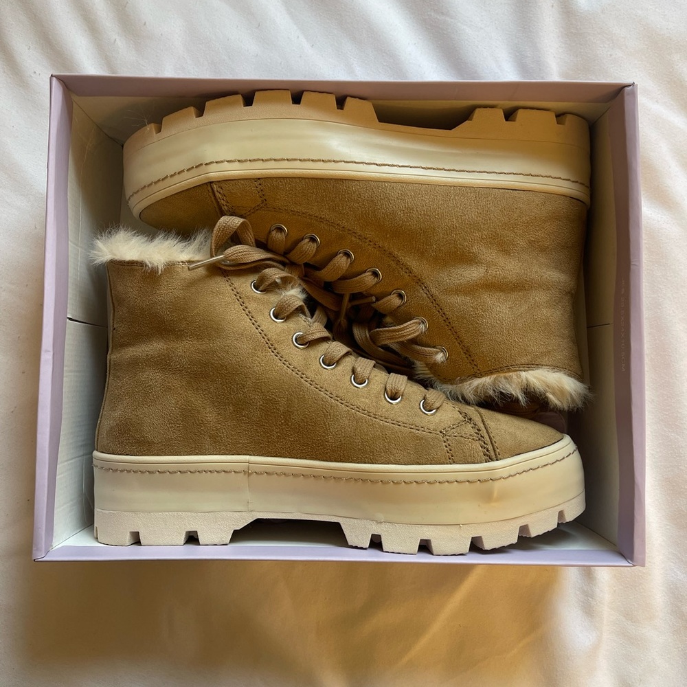 Madden Girl Shadow-F Tan Fab High-Top sneakers
